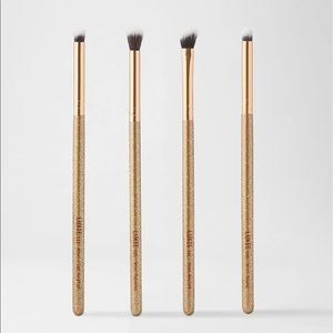 NWOT Luxie Luminous Eye brush set